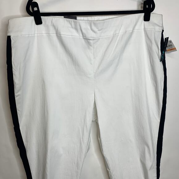 NWT INC White w Black Tuxedo Stripe Skinny Pants Sz 24W - Picture 4 of 10